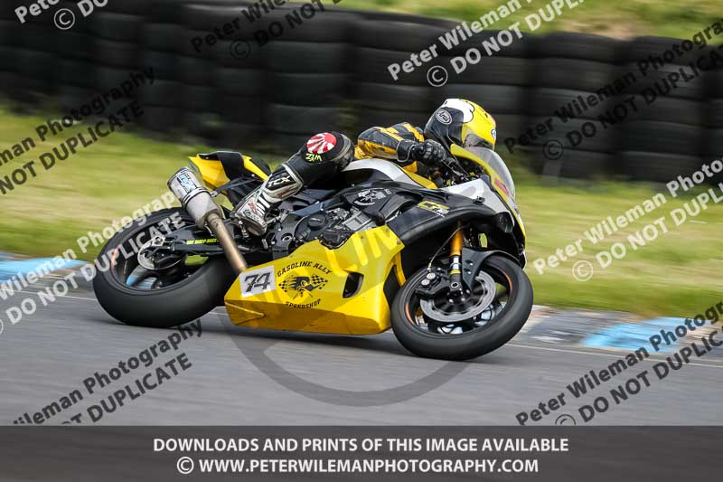 enduro digital images;event digital images;eventdigitalimages;lydden hill;lydden no limits trackday;lydden photographs;lydden trackday photographs;no limits trackdays;peter wileman photography;racing digital images;trackday digital images;trackday photos